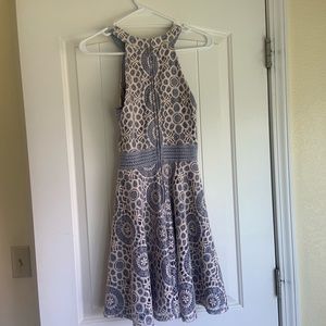 Medium short sleeved casual dress blue with floral pattern